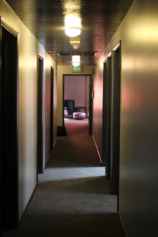 Lux Rooms Wallace Buitenkant foto